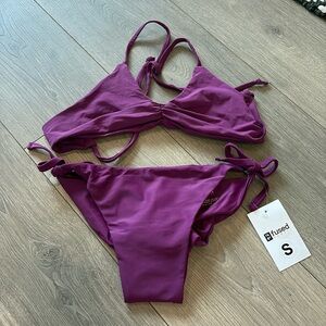 Fused Hawaii Bikini Set Purple Ruched Bottoms Size Small NWT